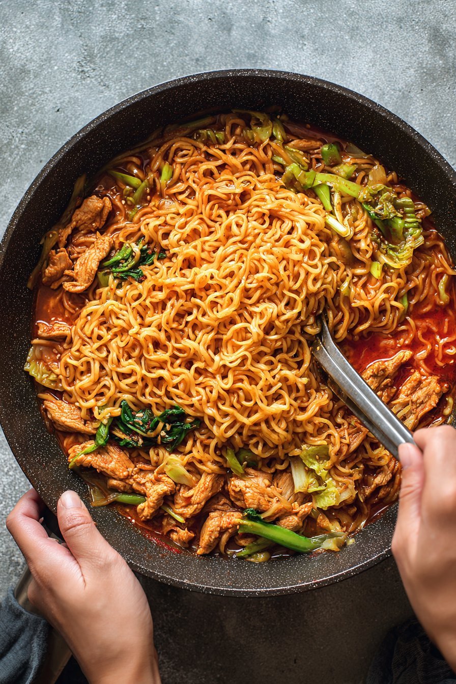 Kurczak po Koreańsku z Makaronem instructions process